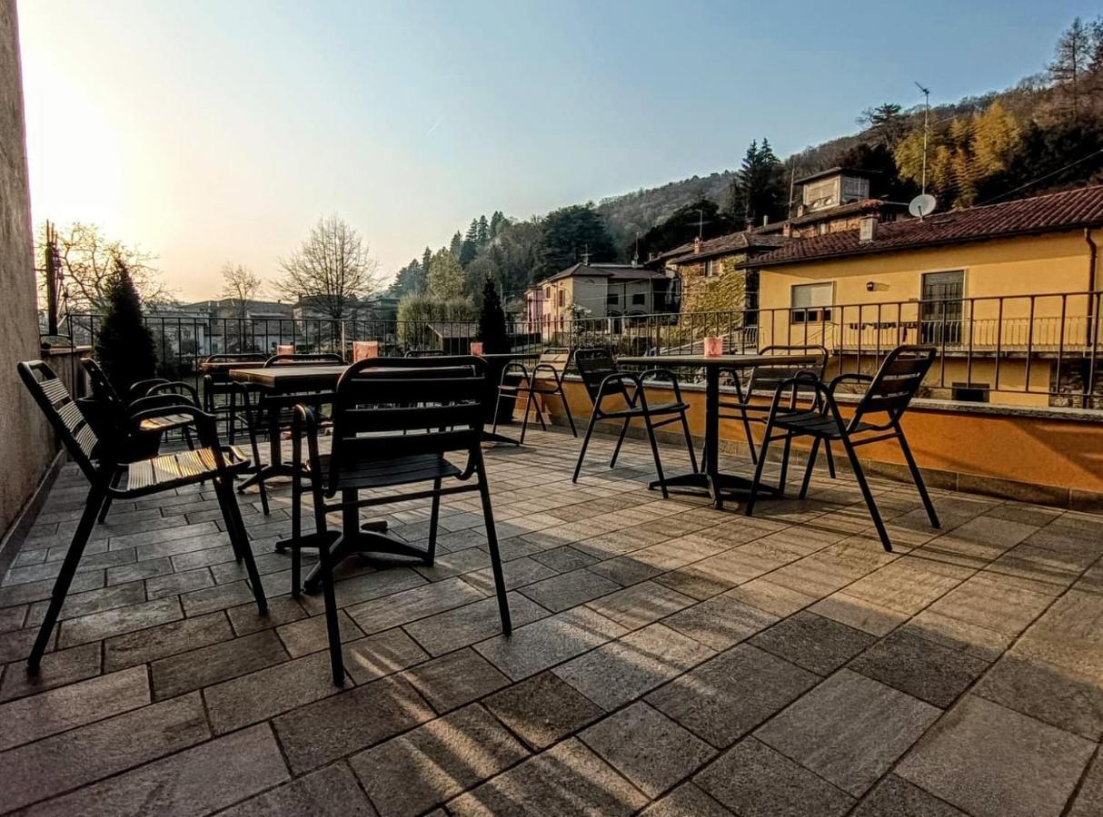 Il B&B Di Piazza Motta Albese Con Cassano エクステリア 写真