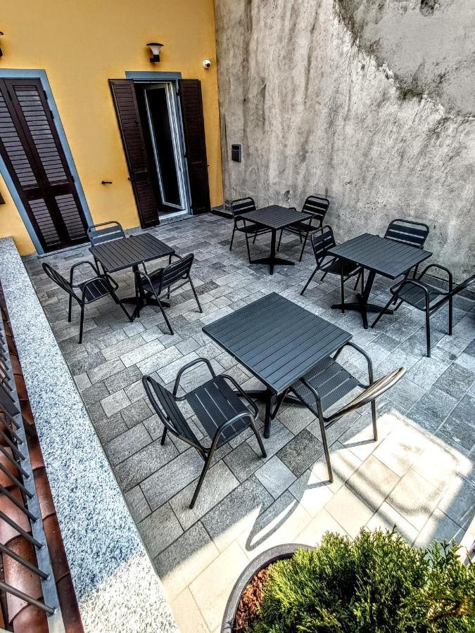 Il B&B Di Piazza Motta Albese Con Cassano エクステリア 写真